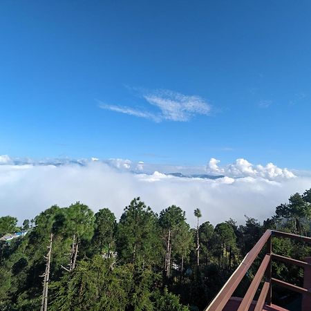 The Buransh Inn Almora Bagian luar foto