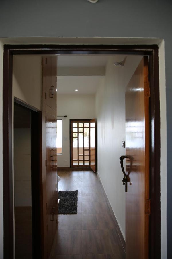 The Buransh Inn Almora Bagian luar foto
